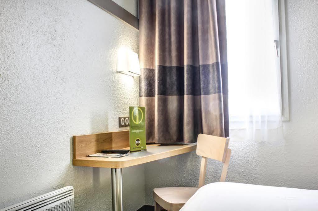 Hotel Inn Design มงต์ลูซง ภายนอก รูปภาพ