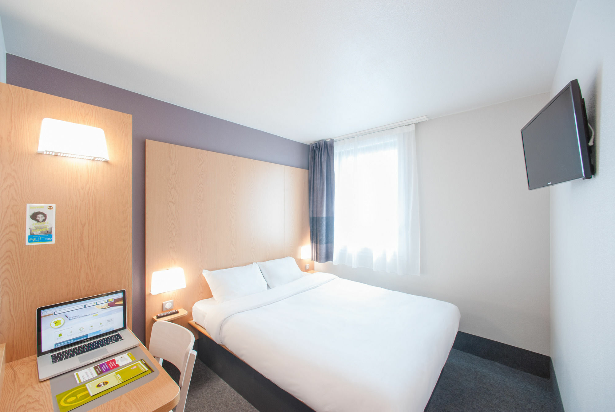 Hotel Inn Design มงต์ลูซง ภายนอก รูปภาพ